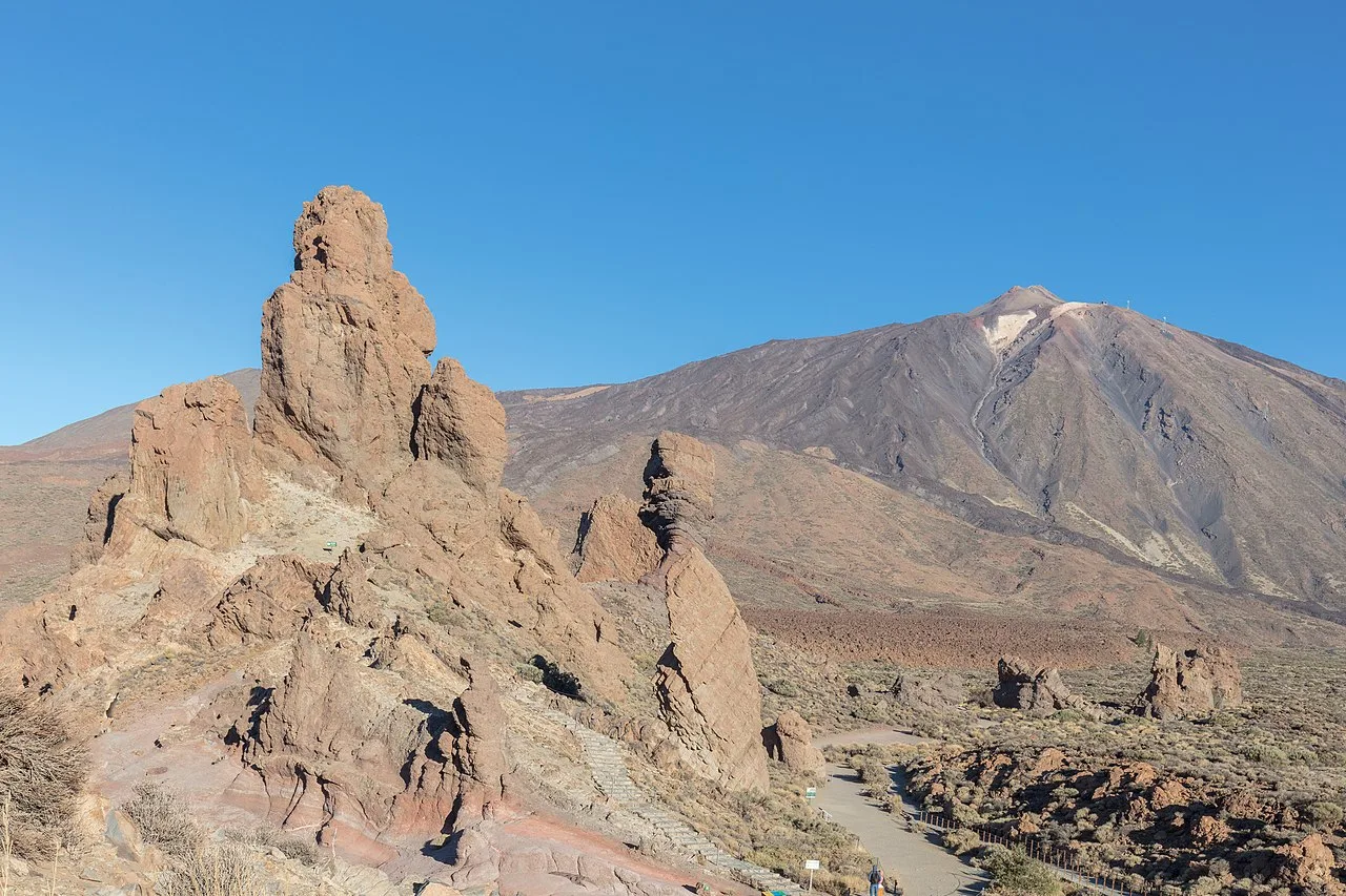 Teide en de Roques de García in het Teide Nationaal Park, Tenerife, Spanje